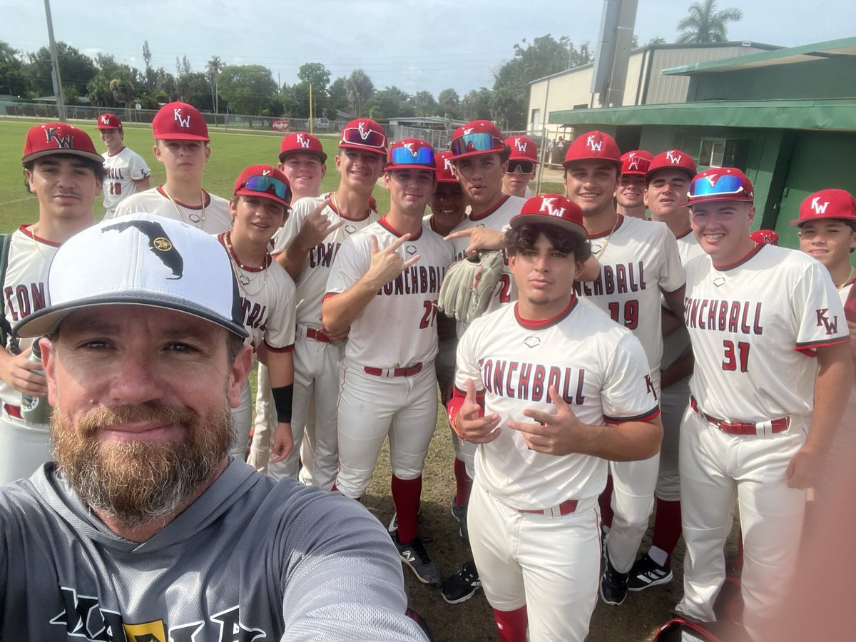 the_field_guy's tweet image. Hey @MikeyG2605 ! Remember us? 😂 @ConchBaseball