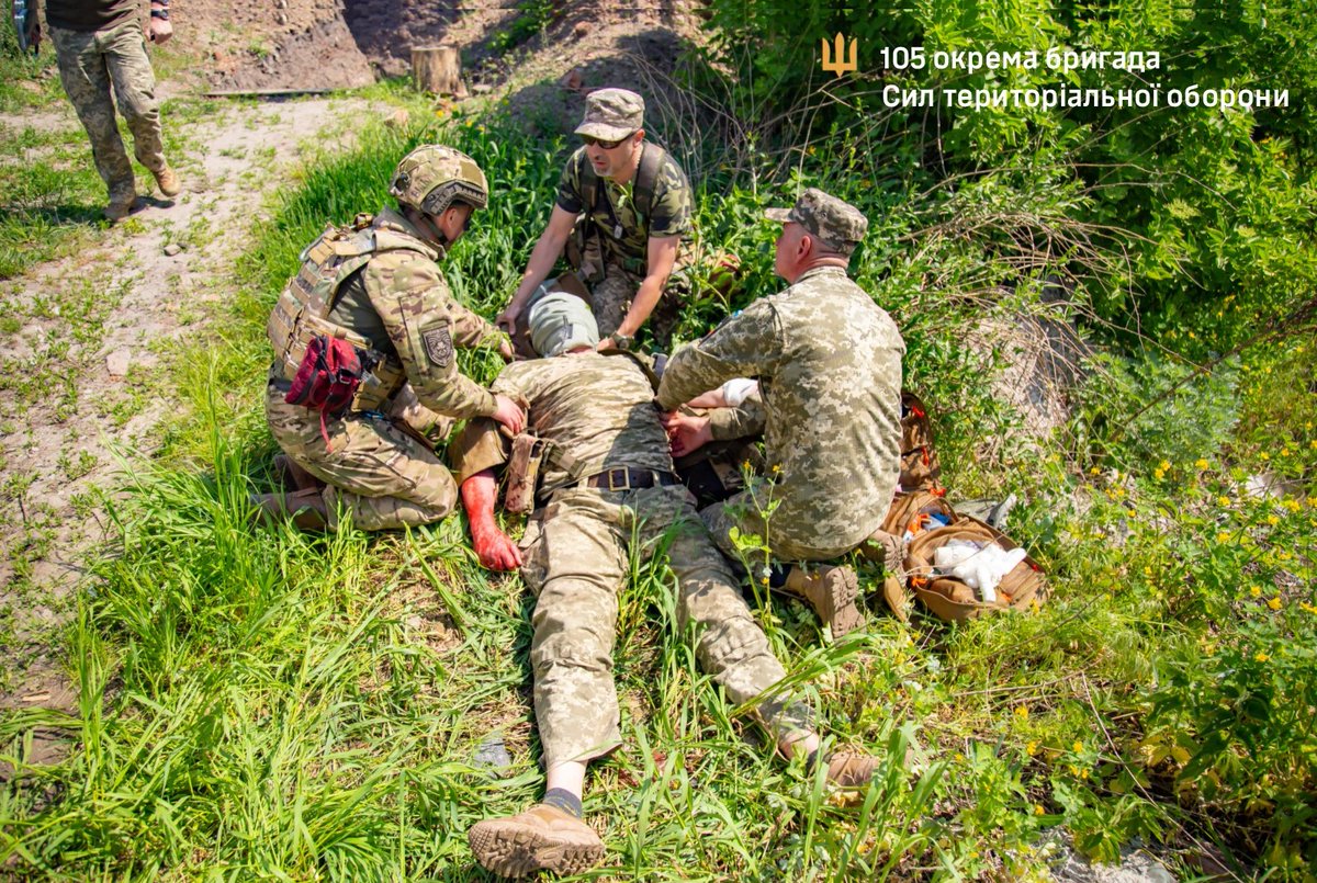 The image of a medic is associated with hope and protection in the minds of many. 
The combat medics in the 105 TDF Brigade work 24/7, performing the most challenging tasks, saving our soldiers on the frontlines, treating them in the rear, and providing aid at the first call.