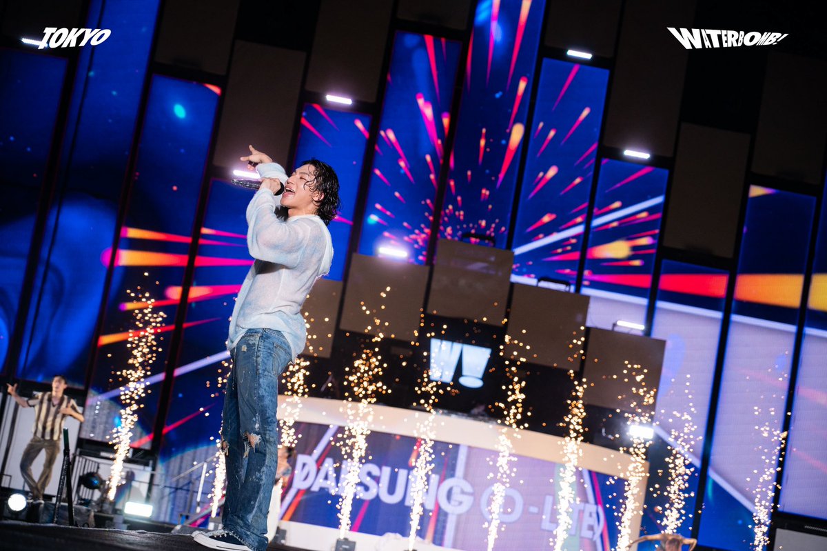 Waterbomb_Japan's tweet photo. 𝗗𝗔𝗘𝗦𝗨𝗡𝗚

1日目の最終公演はかっこよく締めくくり！
明日も精一杯走り抜けよう！

#ウォーターボム #ウォーターボムジャパン #フェス #夏フェス #WATERBOMB #WATERBOMB2023 #WATERBOMBTOKYO #KPOP #JPOP #KHIPHOP #KDJ #MUSICFESTIVAL #DLITE #DAESUNG https://t.co/bxaDdBi5lo