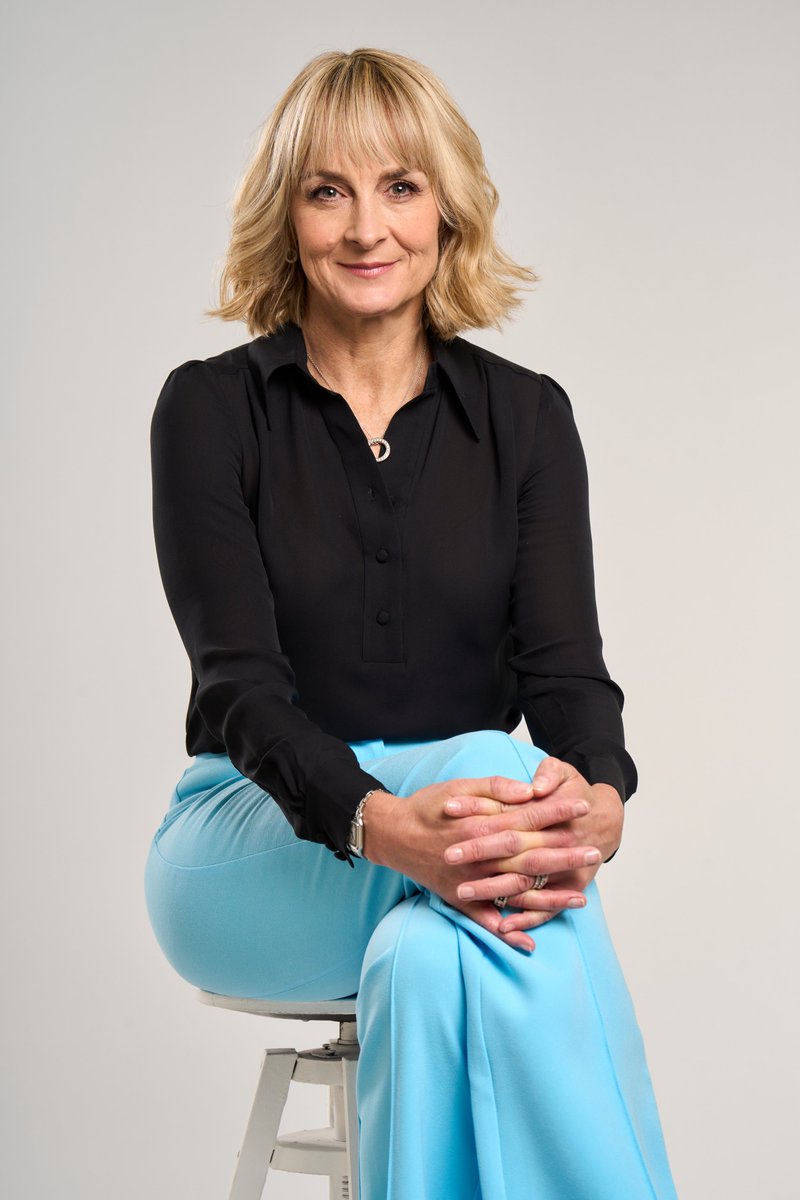 The amazing <a href="/louiseminchin/">Louise Minchin</a> will be <a href="/YeovilLitFest/">Yeovil Literary Fest</a> on Thursday 26th October 6pm to talk about her fascinating book, Fearless. Tickets available from yeovilliteraryfestival.co.uk