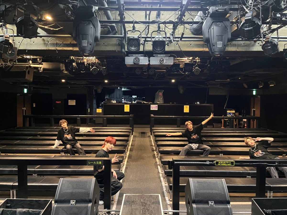 BXW_official's tweet photo. ＼🐼3年間の感謝を込めて🐼／

3年間に渡りBXWに惜しみない応援と愛を与えてくださった皆様に心から感謝致します🙇🏻‍♂️

皆様なくしては語ることのできない、
笑いあり涙ありのかけがえのない3年間でした‼️

今後のBXWメンバーそれぞれの進む道に沢山の応援をよろしくお願いいたします。

#BXW https://t.co/lHmggrUKzd