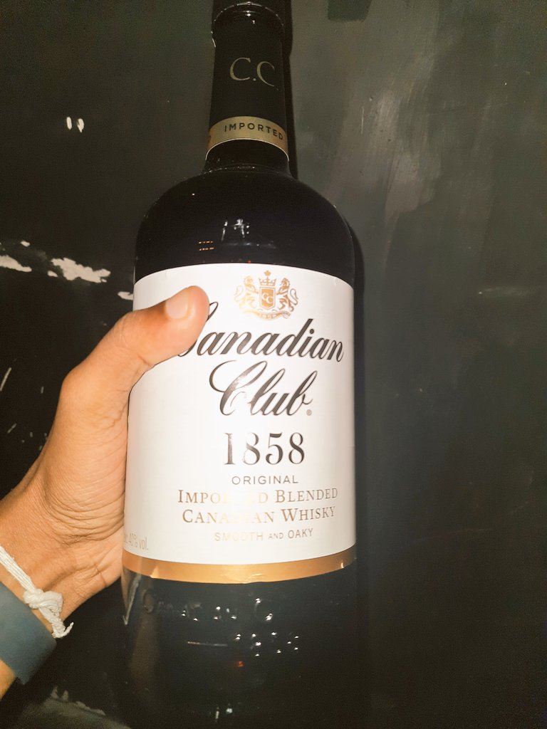 සලලෙමයිලා හුළංකීරි 🧚 tweet media