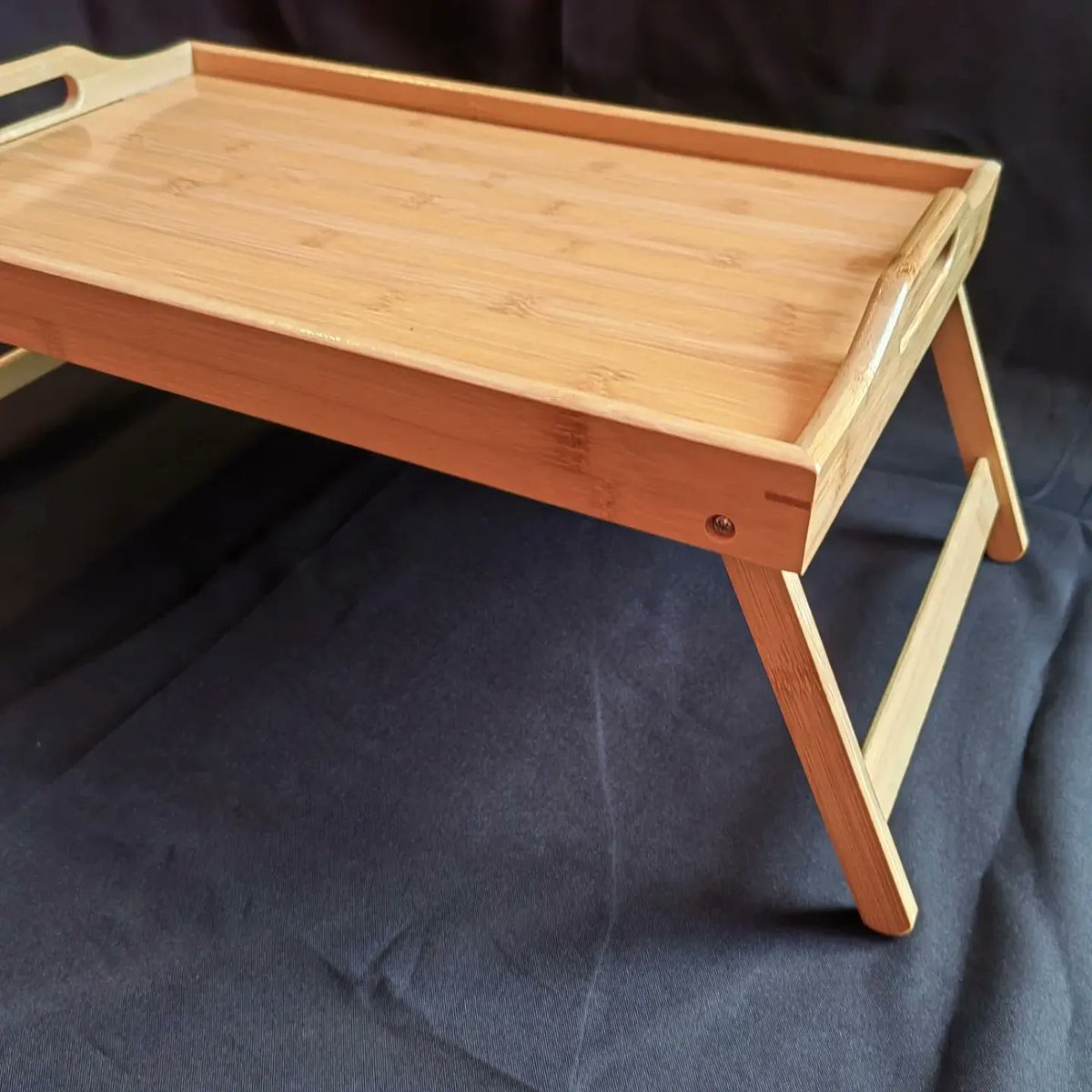 ThabangShinners's tweet photo. 🍽️ IFoldable Food Tray! Just for R360🍽️

✅ Sturdy &amp; Foldable - Enjoy meals anywhere!
✅ Easy to Carry - Perfect for picnics &amp; gatherings.
✅ Premium Quality

Shop now and upgrade your dining experience! 🛒
https://t.co/nVOldHyytU 
Whatsapp: 068 128 4550 
#EFF10thAnniversary https://t.co/GexNGfQvb4