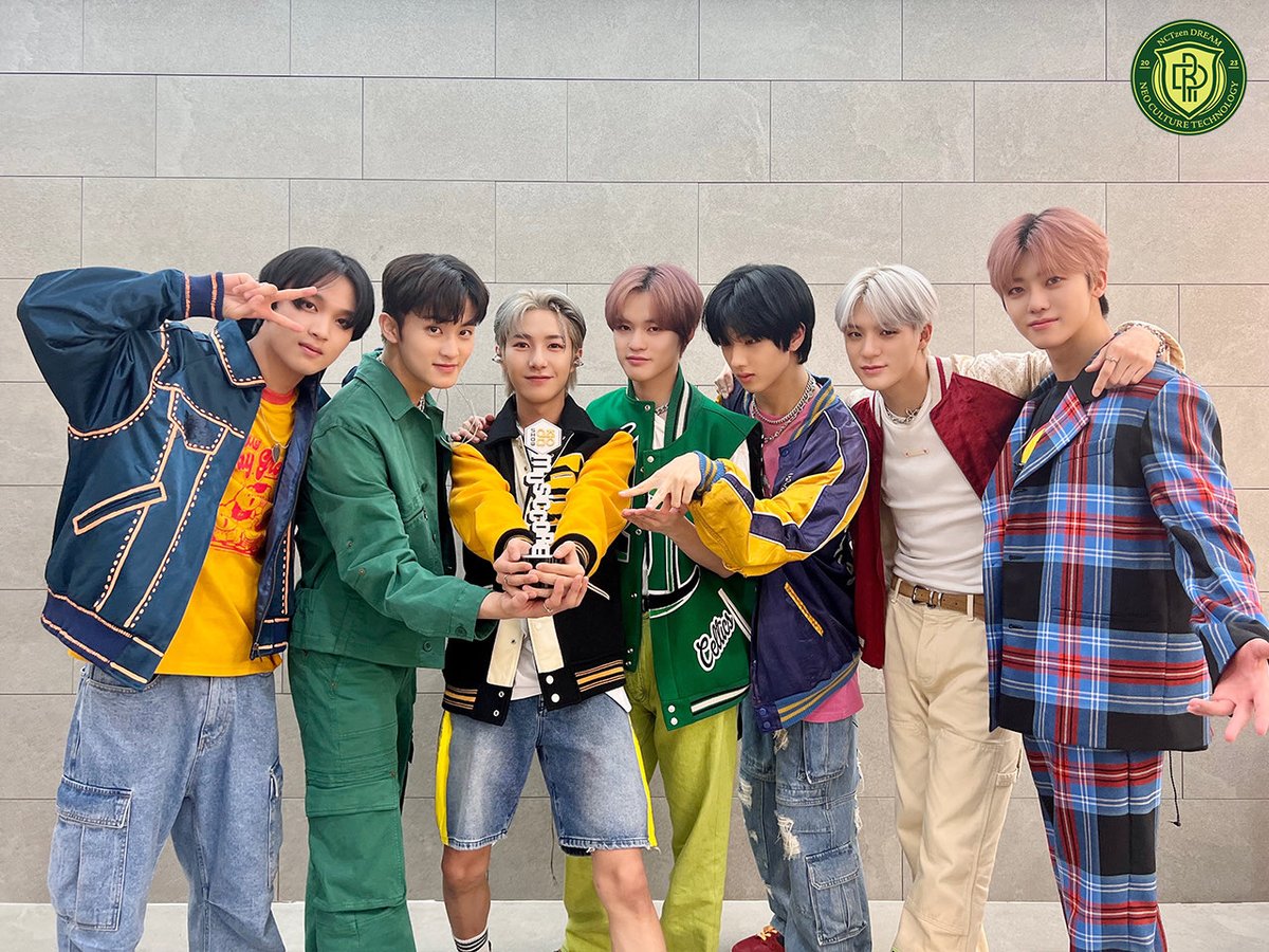 adore_seaveyy's tweet image. congrats adik adik 🥹🫰 #ISTJ3rdWin