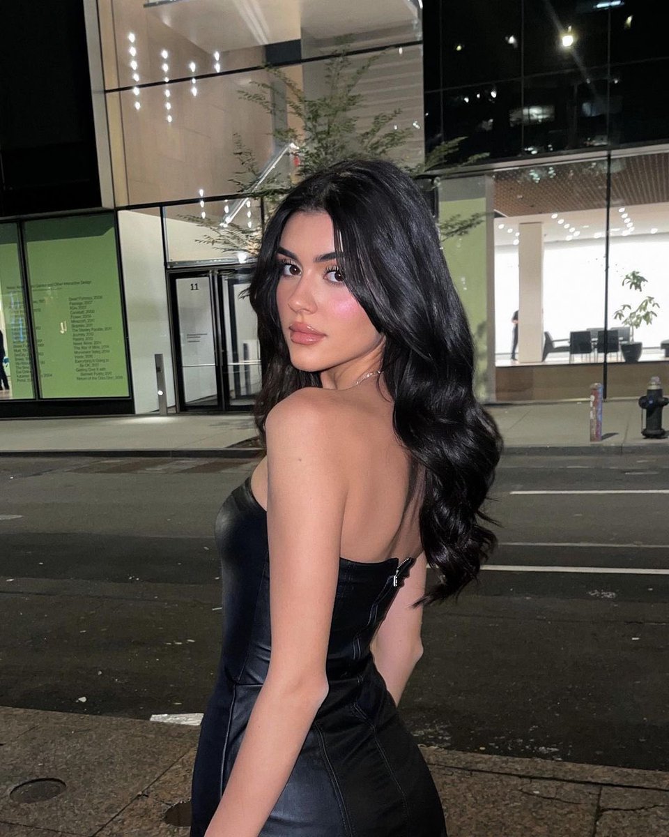 I do #openfollow for Western roleplayers. Auto followback would be appreciated, thankyou! 🌻