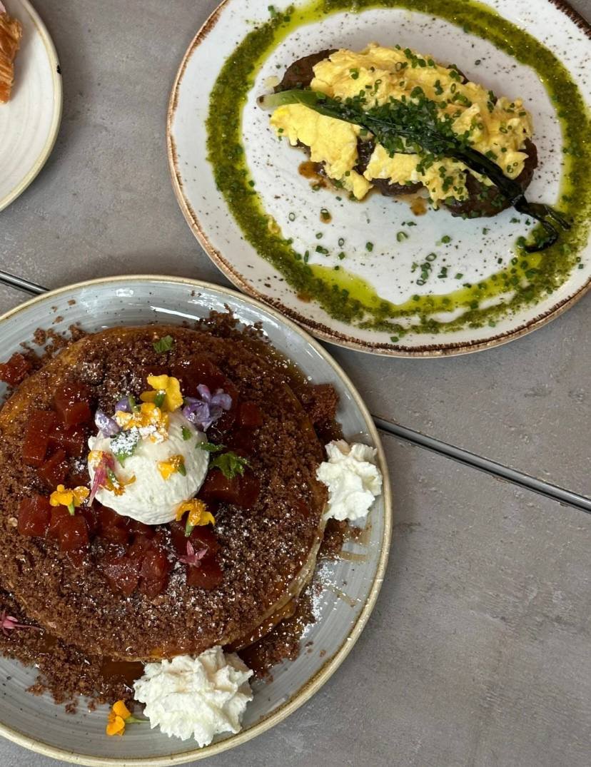 Wh1eat's tweet photo. B Bistro+Bakery https://t.co/GQeAlHMKI3