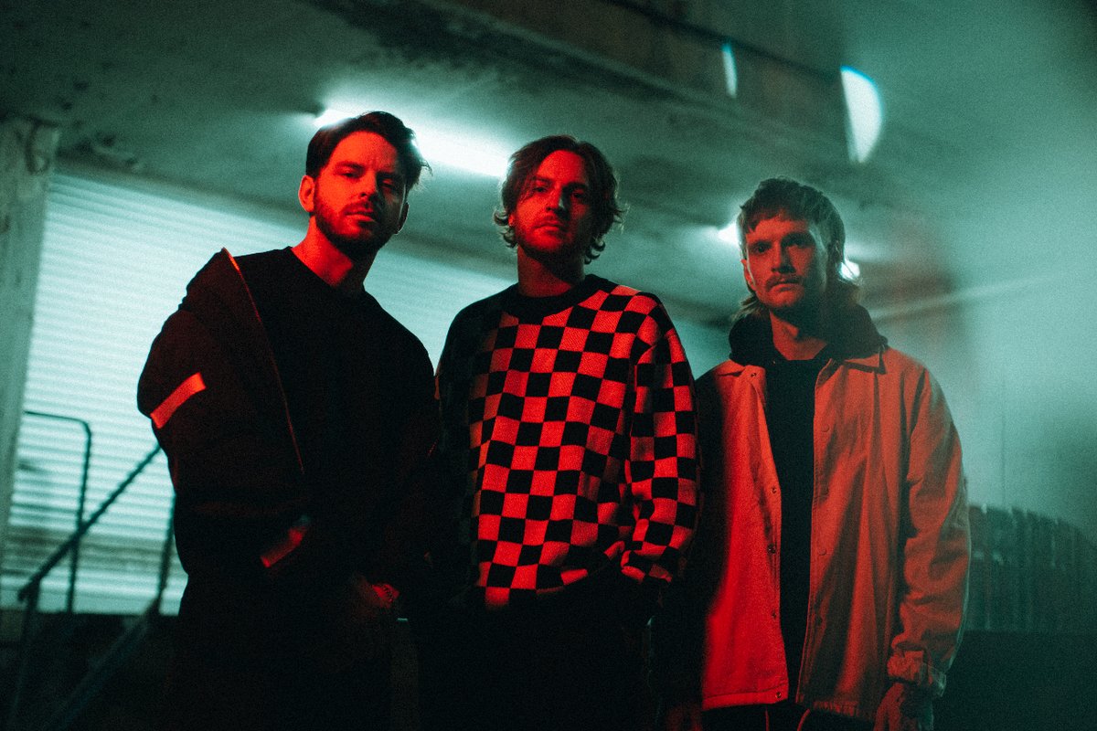 Normandie 🙂 tweet media