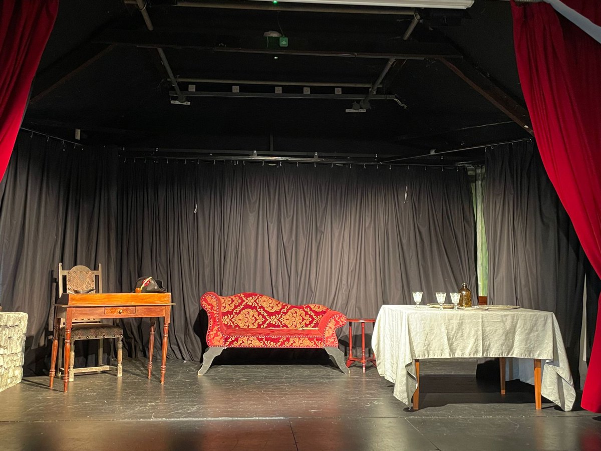GooseChaseLK's tweet photo. Stage set for our #performance of the Man of Destiny tonight in the Honey Fitz, Lough Gur at 8:00 PM (V35 AH99).

Tickets available on the door or on EventBrite at link below.

It's been a wonderful run with terrific audiences. Looking forward to tonight!

https://t.co/VM5meGzDMj https://t.co/n31SoocbeI