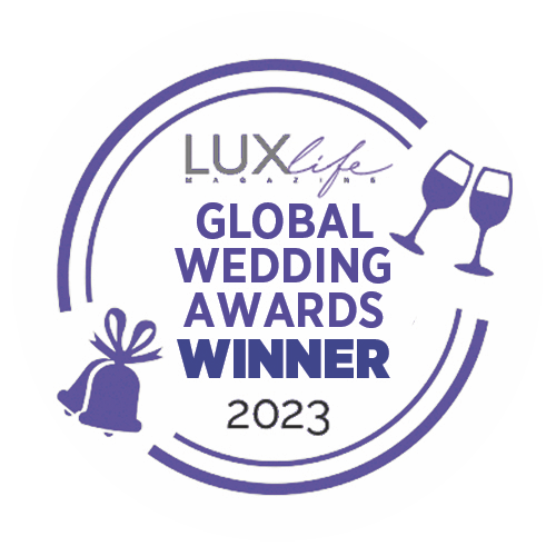 _WanderingTree's tweet photo. Wandering Tree Estate was thrilled to be awarded the LUXlife Global Wedding Awards 2023 for "Most Enchanting Private Wedding &amp; Event Venue" in the state of Illinois!!   

Read the full article below.
https://t.co/fnVU7G4XnG https://t.co/m5mOvvYESU