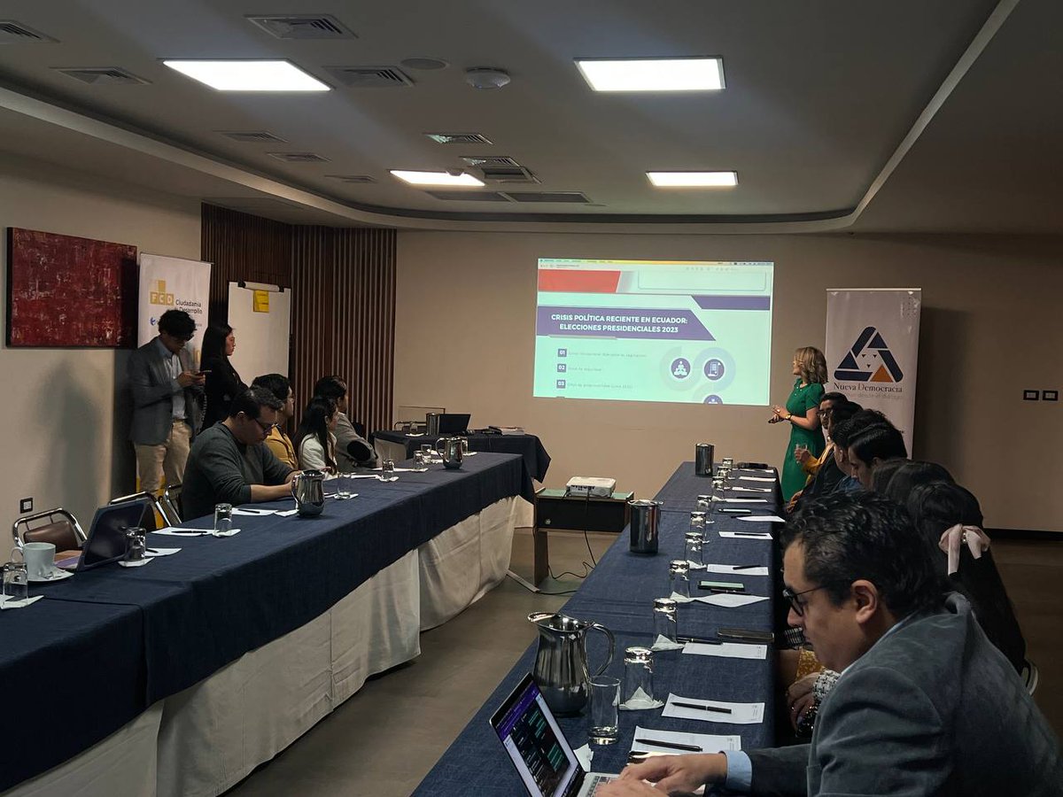 😎Hoy <a href="/ndemocraciaep/">Fundación Nueva Democracia</a> presenta su “Handbook de Participación Política Juvenil”, documento que servirá para mejorar la inclusión de los jóvenes en la política.

 Esto tras un proceso de asistencia técnica de nuestro Laboratorio de Fortalecimiento Social e Innovación Pública.