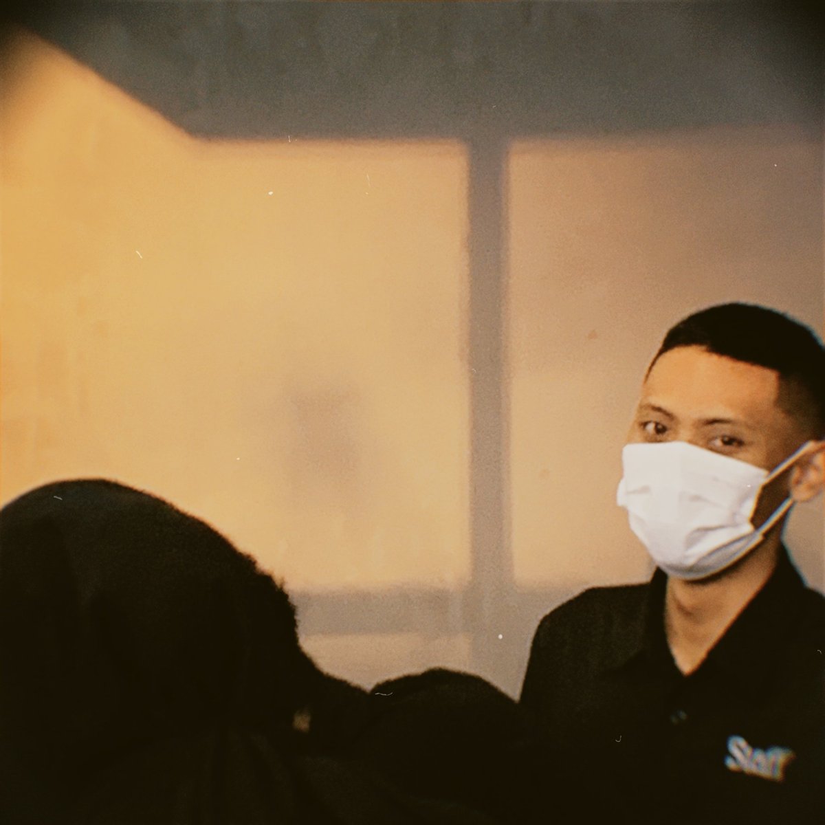 aditcengger's tweet photo. terakhir shift g y ?! https://t.co/9j32QPNTFy
