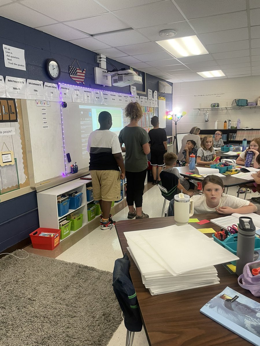 JennaFleming81's tweet photo. We had a great first week back to school! Our focus for this week was “central idea,” and we closely read a text on Lewis + Clark then we created varied-level questions. We made it a game by playing red light green light afterwards. They did well! #FlemingForce @WeAreUnionSTEAM https://t.co/hwIg1LJCGK