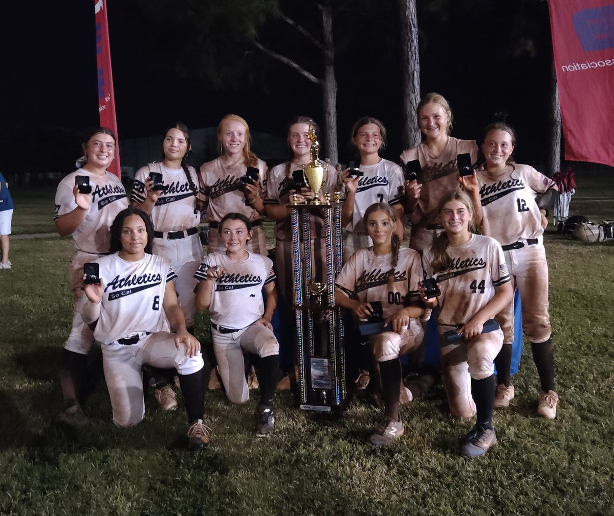 Your Southern 16A Nationals Finalist/Runner Up. Beating the team who won, to send it to the 'IF' Game. For a 1st year 14a team playing up in a 16a tourney Nationals Tourney? Really Proud of these Ladies! @ExtraInningSB @SoCalAsOrg @CoachHodo @sam_not_yabro @camsoftball5