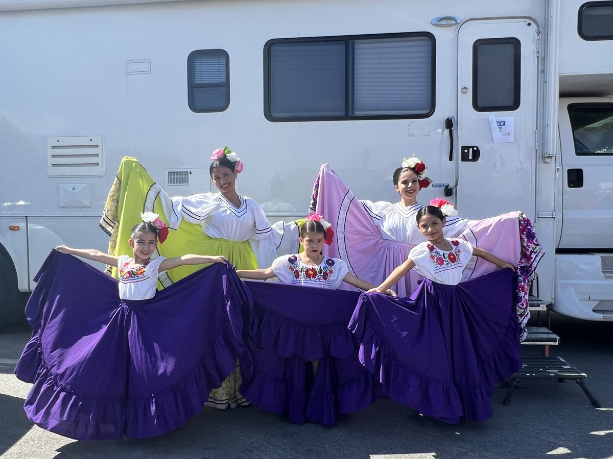 CPSFACEN7's tweet photo. Today in  @fiestadelsol  our @ChiPubSchools will be performing at Main Stage! Stop by show them your support and visit our Expo to grab your back to school supplies.
@CPSCareerReady @CPS_Arts @cps__face https://t.co/QlVTZ4yAFN