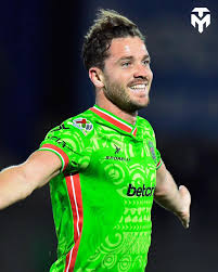 GloboToque's tweet image. #Huracán hizo una oferta de compra por Tomás Molina. Le ofreció el mismo sueldo que el delantero tenía en Juárez de México. Por el momento, todavía no hubo respuesta de parte del jugador.