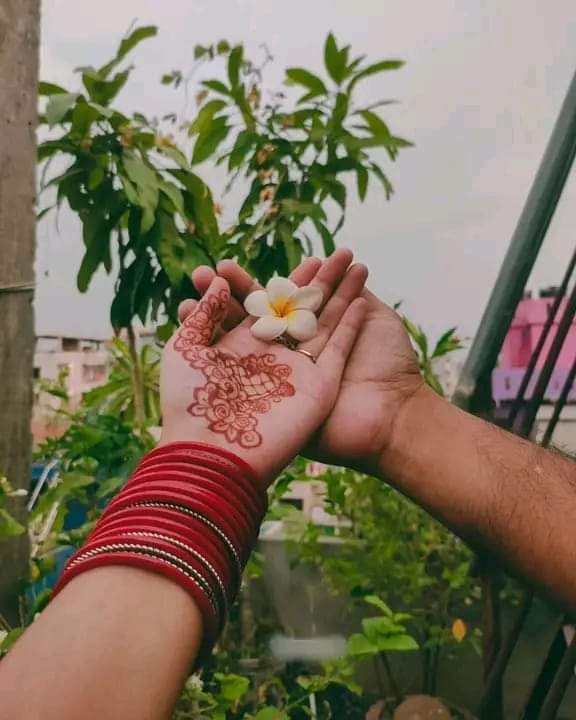 SmKibria49054's tweet photo. আদেশ কিংবা অনুমতির দায়িত্ব পালন
প্রবঞ্চনাহীন সম্পর্কে আদর্শের টান নৈতিকতায়
পালন করায়! তার জন্য বলতে হয়না নিত্যদিন https://t.co/7gfVQXUTi0