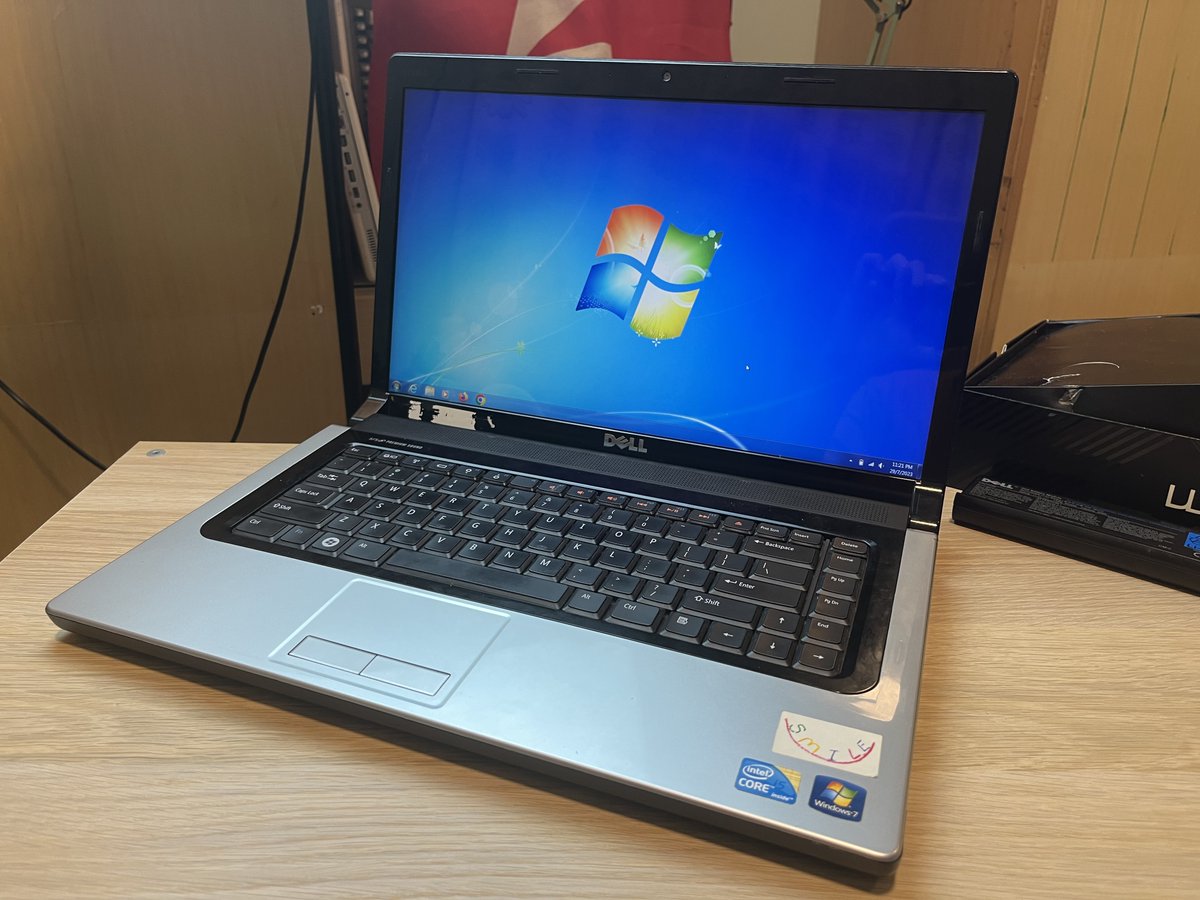 Cheese06909689's tweet photo. Here's something new, a Dell Studio 1558, a proper late 2000s media laptop featuring not one but two headphone jacks, a 1080 IPS panel, and a subwoofer that vibrates the entire chassis https://t.co/cws6koGkqM