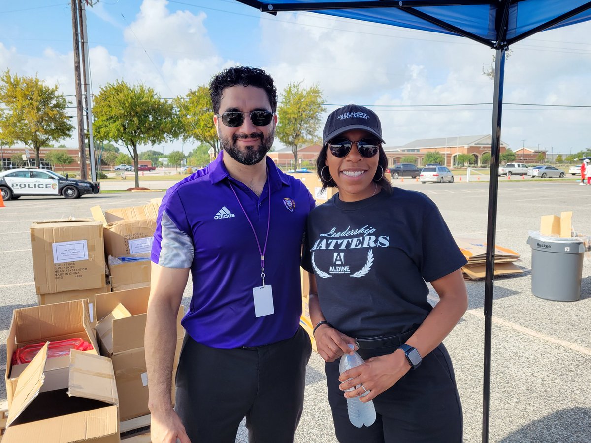 Lewis Middle School tweet media