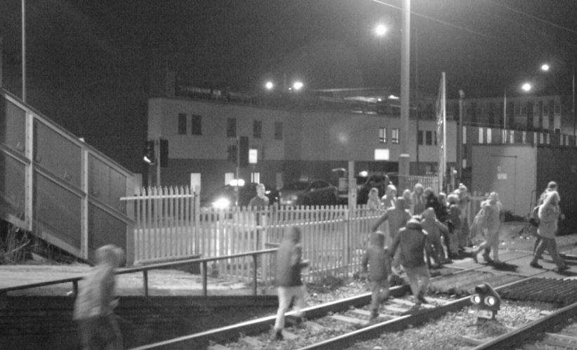 networkrail's tweet photo. ❌ Trespass is illegal and highly dangerous!

You put yourselves and others at risk. ⚠️ 

🚷 The railway is ALWAYS on, even on strike days:

➡️ https://t.co/d7TFbkwlNC

#SummerSafety #SafetySaturday https://t.co/KzhbNRM9mt