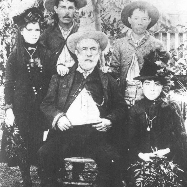 MakingTarantino's tweet photo. New episode out now. The last 2 pics are the real Judge Roy Bean and the last pic is the real Lily Langtry. Hope you enjoy the podcast episode. #thelifeandtimesofjudgeroybean #paulnewman #judgeroybean #lilylangtry #johnhuston #johnmilius https://t.co/8Ij2PuvOhN