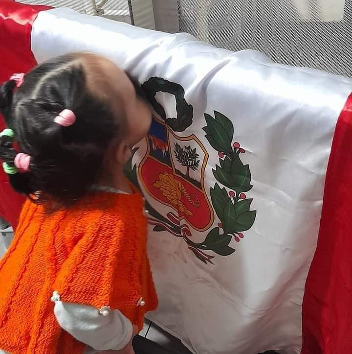 yas19sc's tweet photo. @latinanoticias.pe #perufest https://t.co/tMwaI5yMks