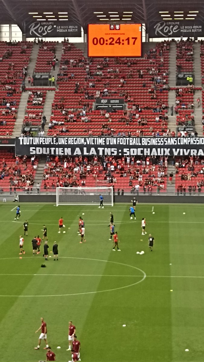gallegsrfc's tweet image. Soutien à Sochaux au Roazhon Park ! 💪👏❤️🖤