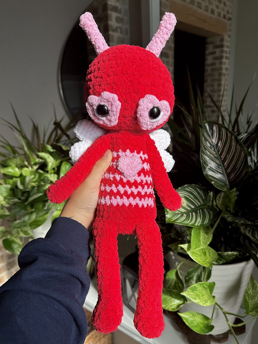 amthystart's tweet photo. I had a vision, and I brought it to life… 
meet Mr. LoveBug https://t.co/dEVik0EGkZ