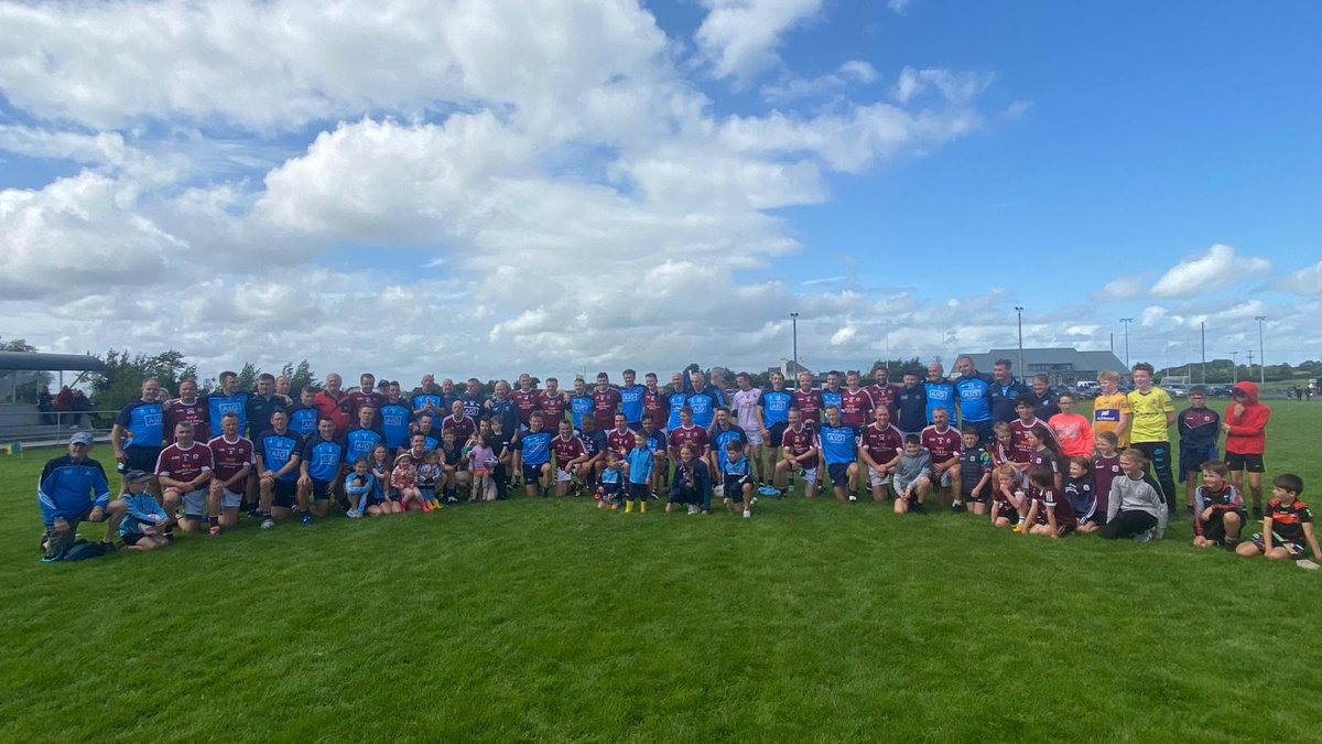 MastersGalway's tweet photo. Great win today against Dublin Masters in @GaelicMasters championship which leaves us on 10 points with Dublin, Kerry and Derry (Tyrone on 12 points). Final score 1:09 to 0:08. Details of qualifiers and playoff for the Dr Mick Loftus Cup in coming days https://t.co/yzGlfBSdWG