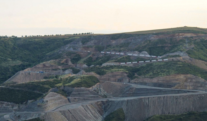Azerbaijan blocking essential goods, services to 120,000 ethic Armenians in Nagorno-Karabakh maltatoday.com.mt/news/world/124…