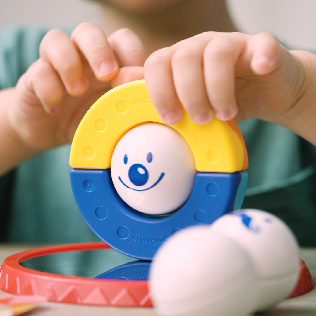 SmartMaxUSA's tweet image. The possibilities are endless as they stack, balance, and connect the geometric blocks, creating daring structures that defy gravity. The thrill of engineering and problem-solving has never been more fun! 🌟🔧

#SmartMaxUSA #MyFirstAcrobats #BuildingFun