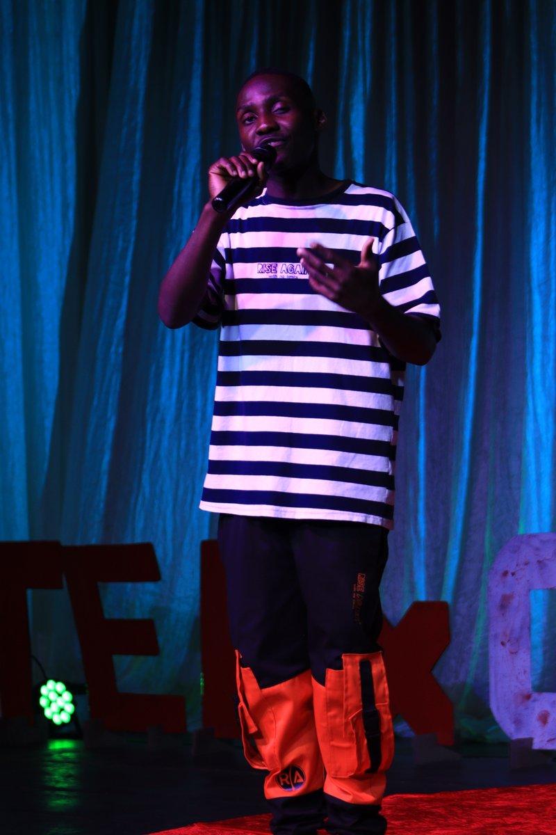 TedxGwamileSt's tweet photo. Rapper Ace Julz performing "Bambelela"
#TEDxGwamileStreet https://t.co/SWiXqeQoJJ