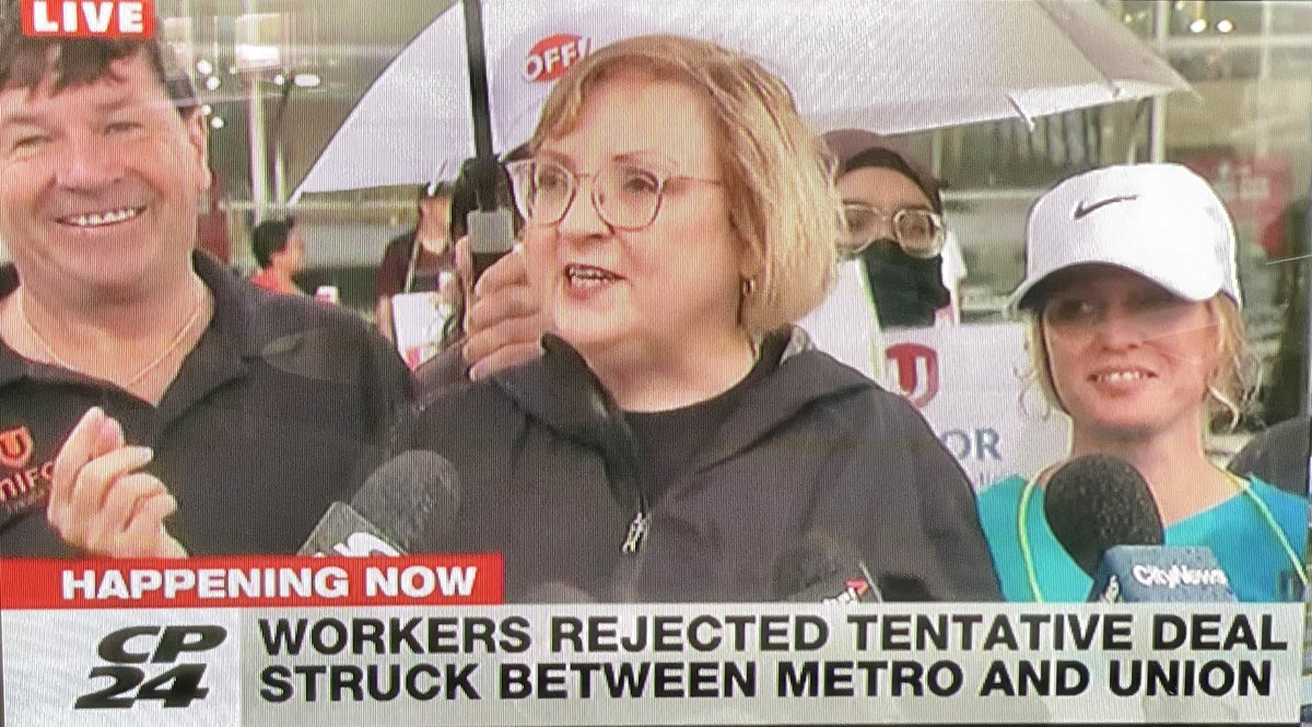 Kudos to <a href="/Lanampayne/">Lana Payne 🇨🇦🇨🇦🇨🇦</a>, Natl Pres of @Unifor representing striking Metro workers. Such a well spoken leader - articulate, passionate &amp; she's nailing her key messages in her interview. Very few spokespeople have this kind of presence. Check her out 👏👏👏