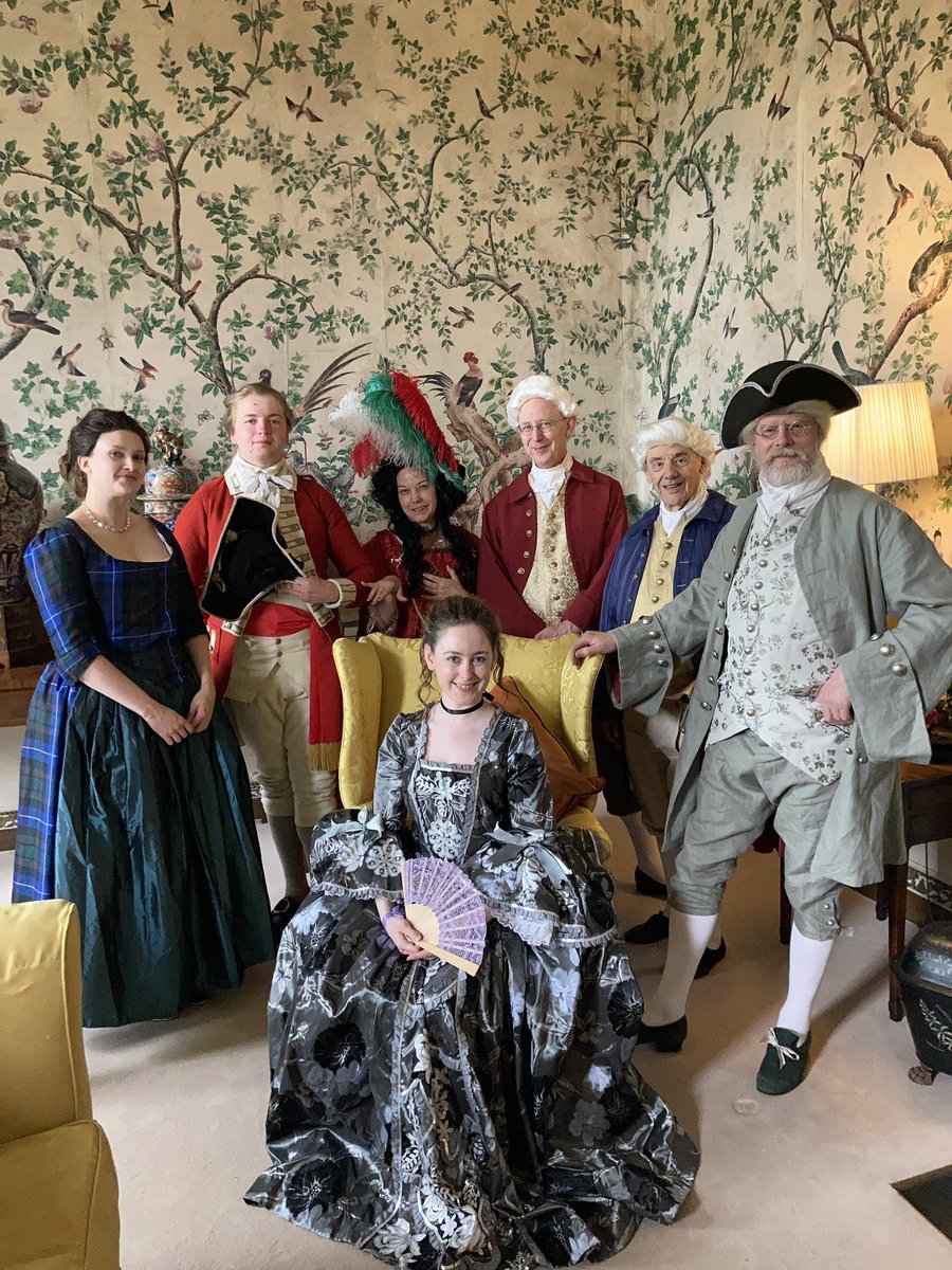 Georgettes after finished filming for Channel 5’s Buckingham Palace with Alexander Armstrong at Kelmarsh Hall
#Regency #Georgian #18thCentury #QueenCharlotte #BuckinghamPalace #Royal #Hanoverian #AlexanderArmstrong #Channel5 #My5 #GeorgeIII #GeorgeIV #IgnatiusSancho #TheDuchess