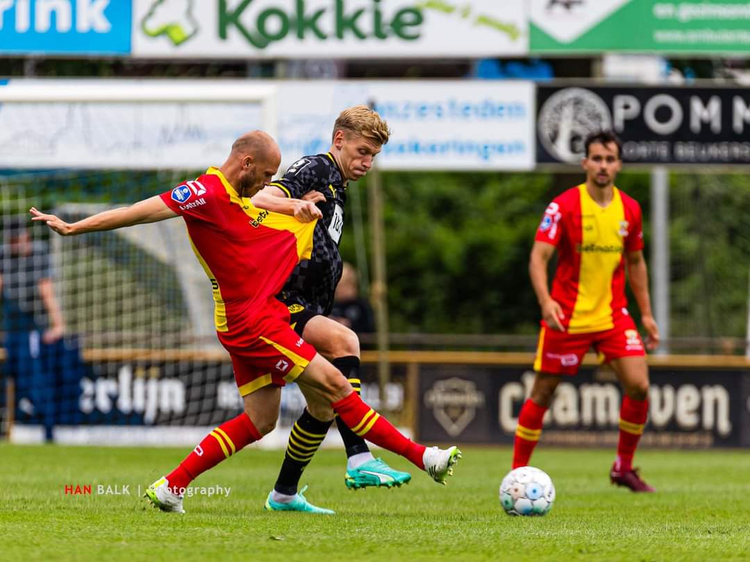 GAE_TillIDie's tweet photo. Ook @HanBalk was vanmiddag aanwezig in Zutphen bij de oefenwedstrijd @gaeagles tegen @BVB onder 23. #gaedor
๐ธ @HanBalk https://t.co/hyigAkuEo6