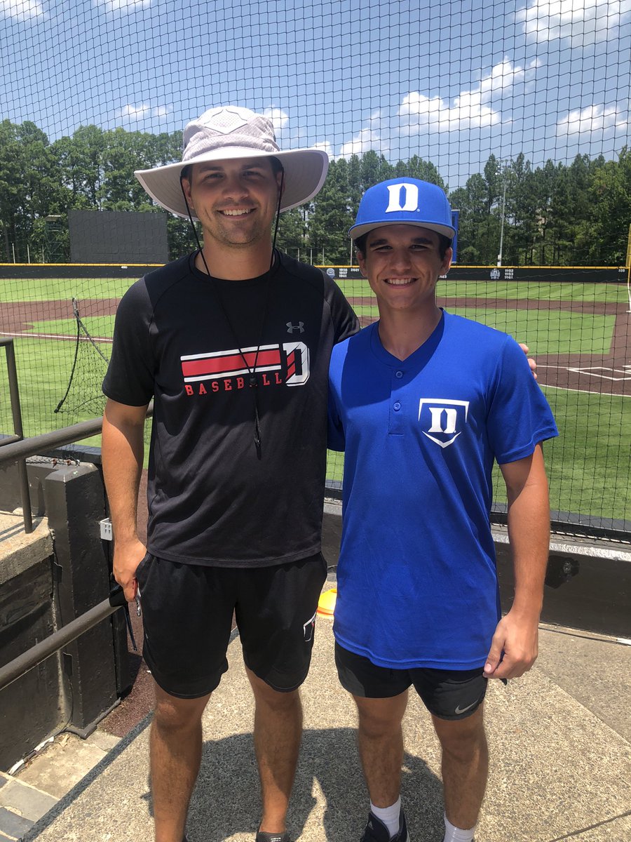 RomanCarlson25's tweet photo. Thank you Coach Hissong for a great weekend! @JosiahHissong https://t.co/FcO8Wk2f9H