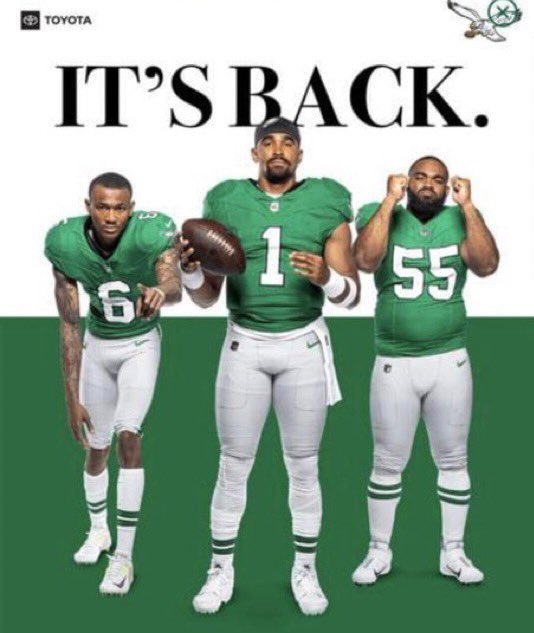 jasrifootball's tweet photo. 𝗨𝗣𝗗𝗔𝗧𝗘: It appears that the #Eagles “Kelly Green” alternate jerseys have been leaked

These look sooooo good 🔥 https://t.co/GhIbe9tOy0