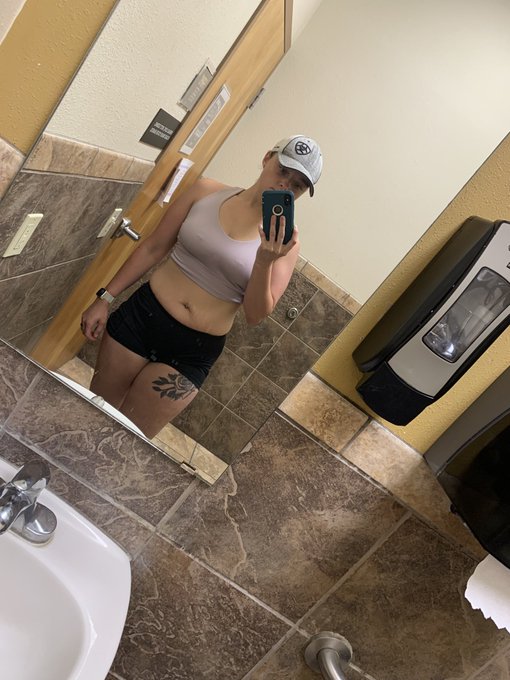 Gym time https://t.co/Gxm34siIVD