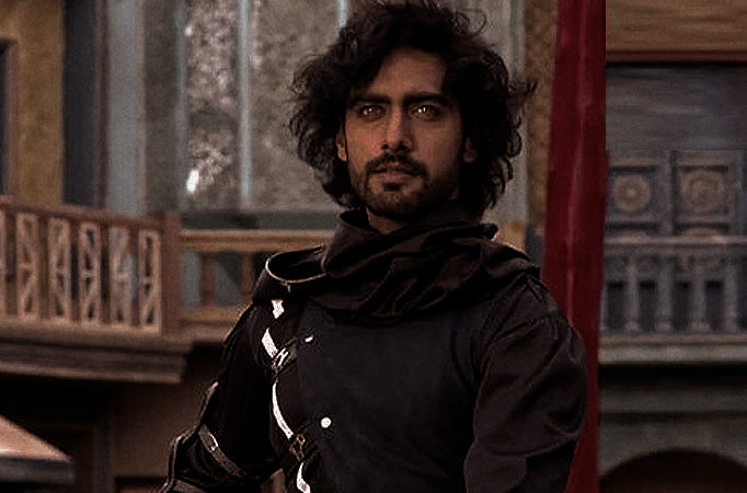 shripriyaa_'s tweet photo. khoobsurat men <3 https://t.co/VHIZn3STiY