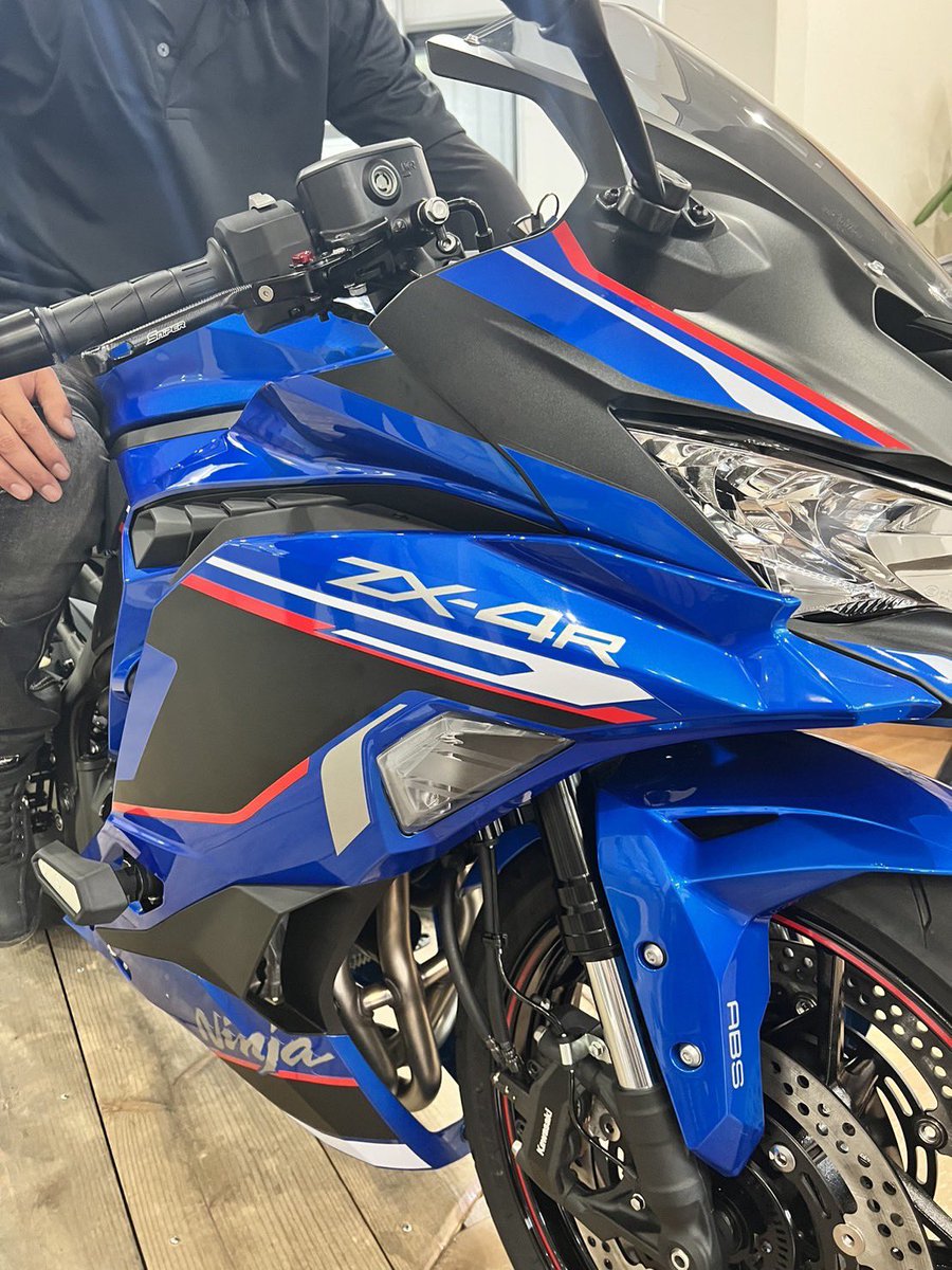 zx4r - Search / X
