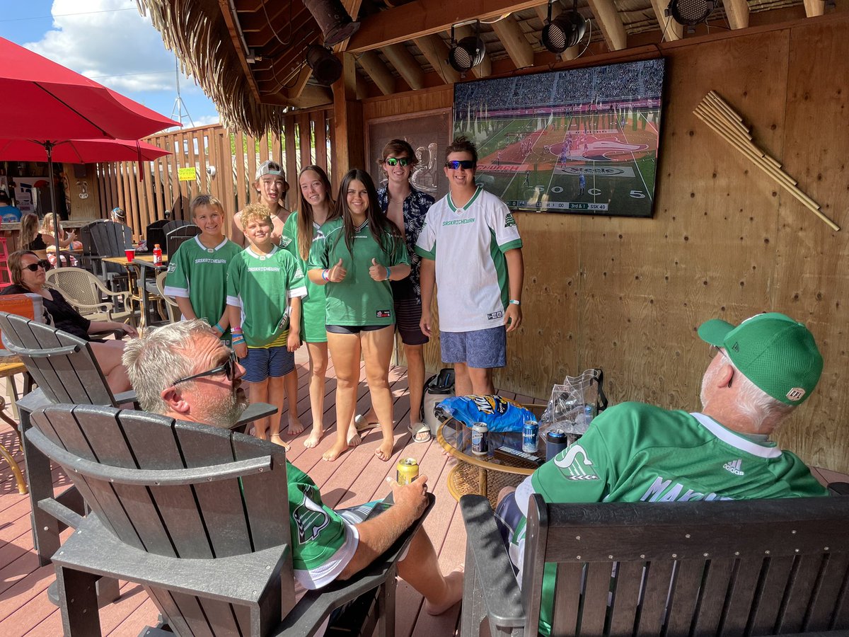 We aren’t popular with the @wpgbluebomberscfl fans here in @lilacresort1958 but o well! #goridersgo🏈💚 <a href="/sskroughriders/">Saskatchewan Roughriders</a> #riderslive
