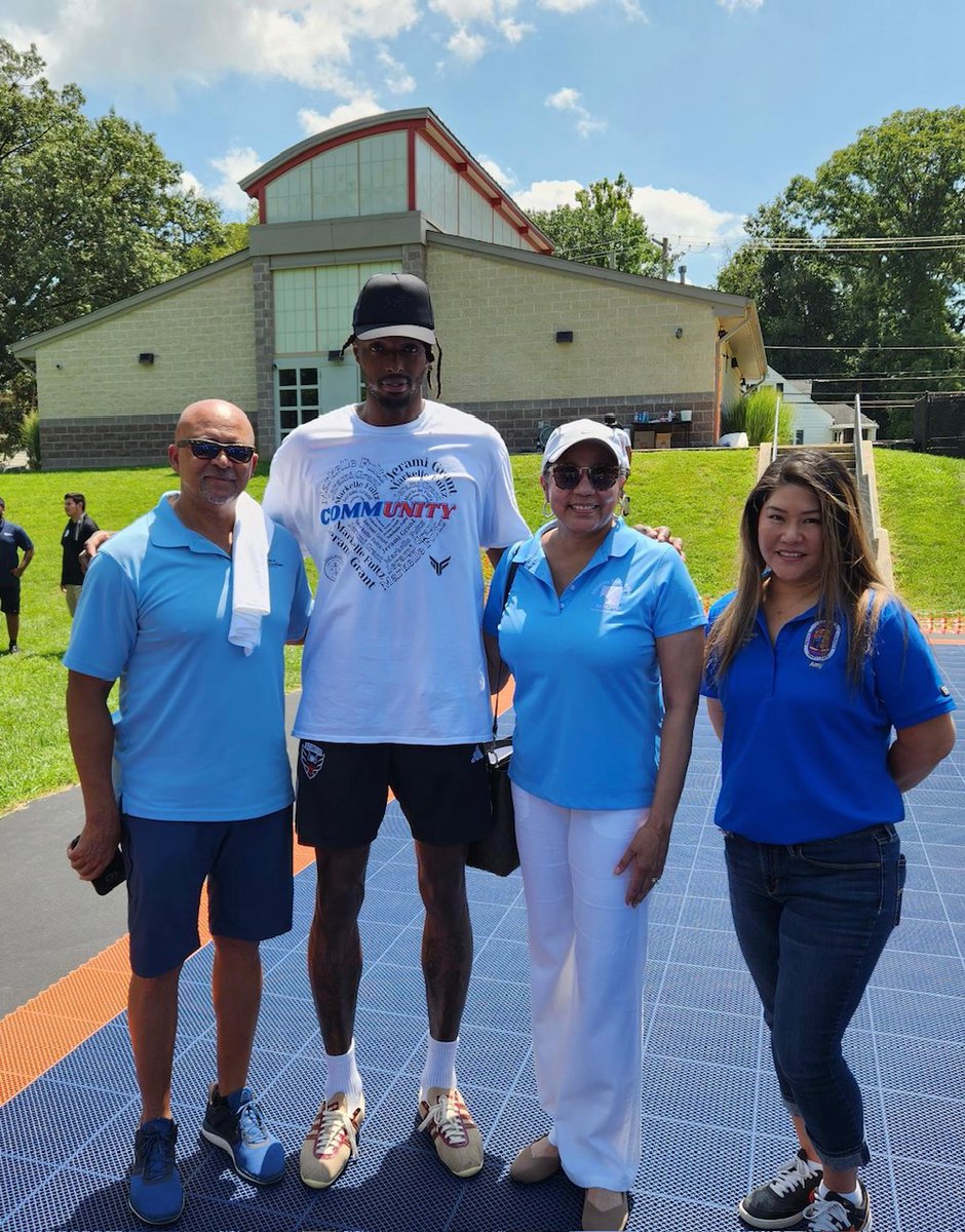 PGPlanningBoard's tweet photo. Today, @PGPlanningBoard Commissioner Shuanise Washington joined @pgparks, @Kaboom, Hour Generation Foundation, Markelle Fultz Foundation &amp; volunteers for the ribbon cutting ceremony at the BRAND-NEW, KID-DESIGNED playspace at the @MNCPPC Jesse J. Warr Jr. Recreation Building. https://t.co/SnKZVrrhMj