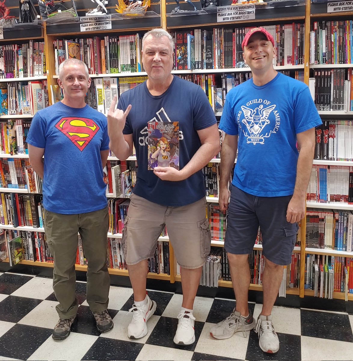 wavegigger's tweet photo. Good times at Third Eye College Park for the Charm City #1 Launch Signing with writer Josh Eiserike &amp; artist Scott Van Domelen !!
@thirdeyecomics https://t.co/489MiPl1yz