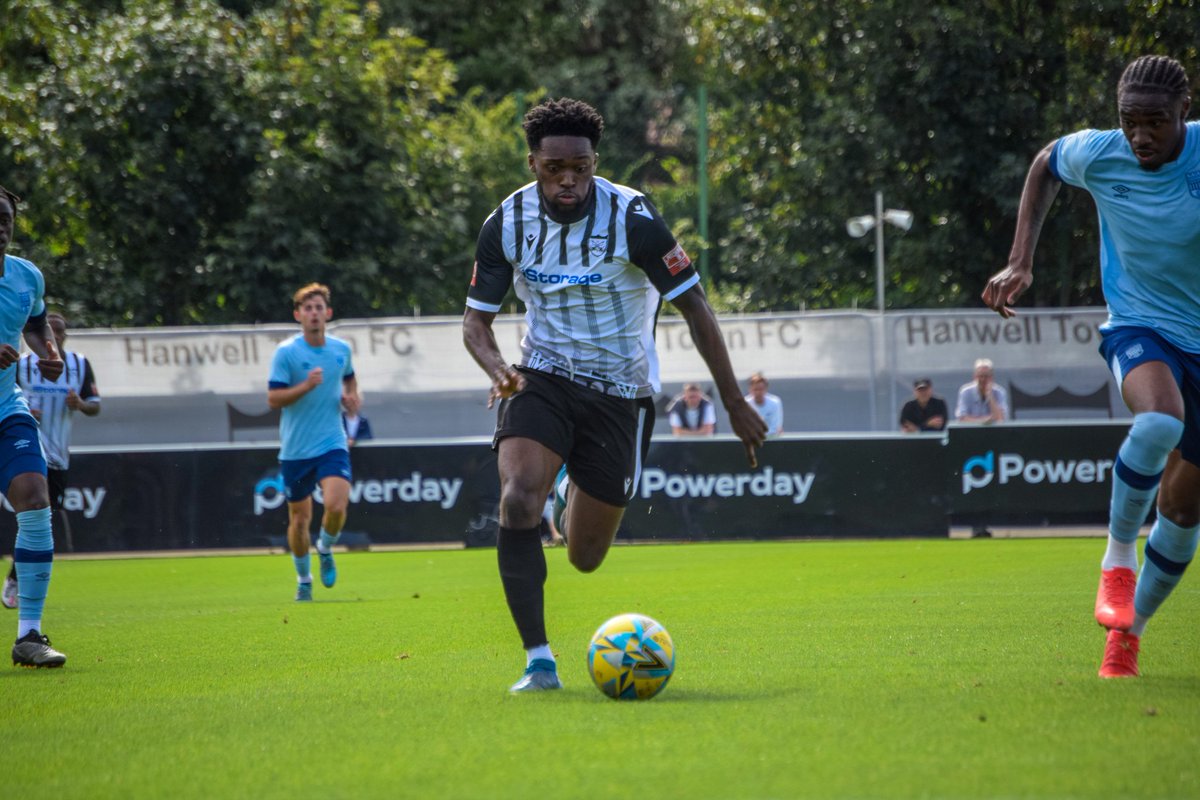 nathans999's tweet photo. A few snaps from @hanwelltownfc v Brentford B this afternoon ⚽ https://t.co/YB6IH3p94o