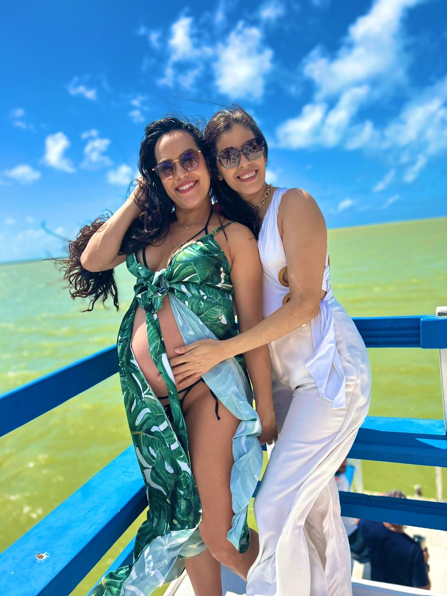 SendyKelly's tweet photo. Esse amor não se inventa, não se escreve, não se cria, ele existe desde o primeiro momento em que nascemos…  ✨💖☀️🙏🏻 #irmas #sisters #gravida #gravidez #32semanas #familia #family #amor #lindas #Brasil #paraiba #cabedelo #areiavermelha #beach #natureza #pregnancy #pregnant https://t.co/jHXJykSYvC