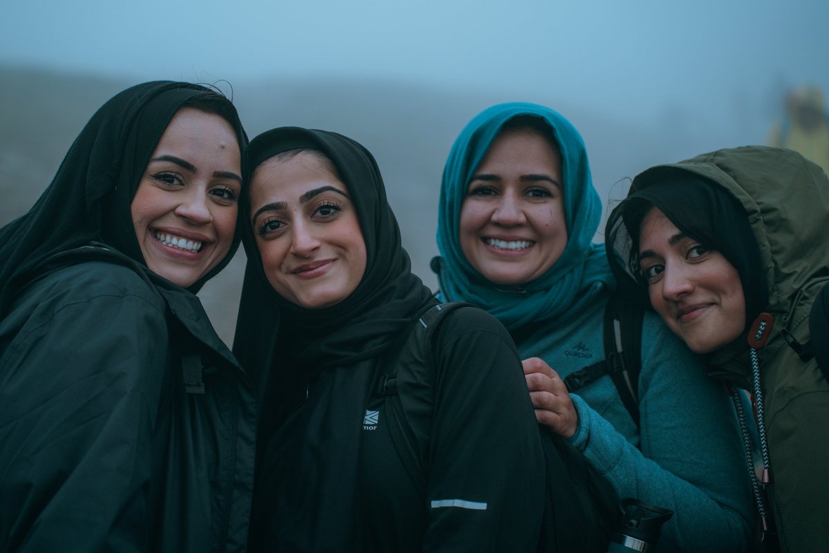 Muslim Hikers tweet media