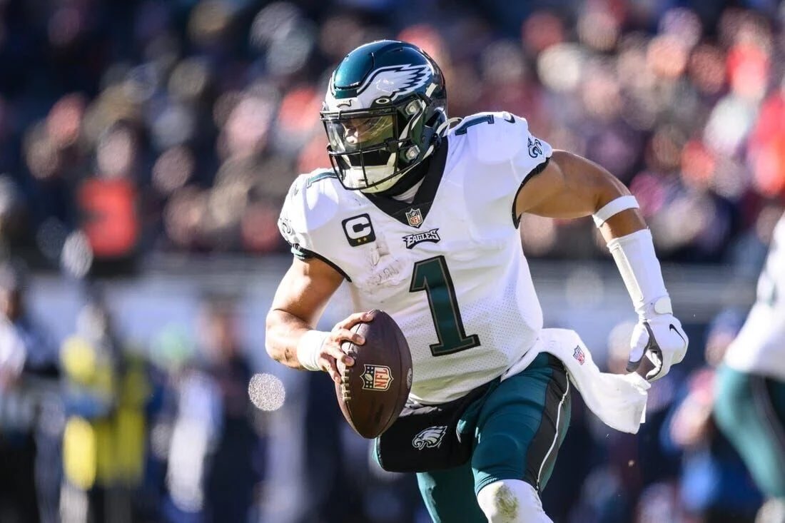 TerryFranconia's tweet photo. The Eagles have 4 of the best jerseys in the NFL https://t.co/P3EJ6hLLW1