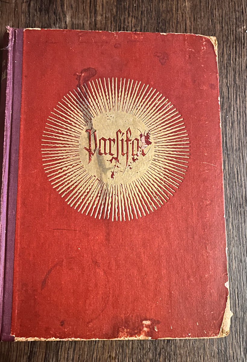 Disfosgen's tweet image. Pause… 😒 #Parsifal