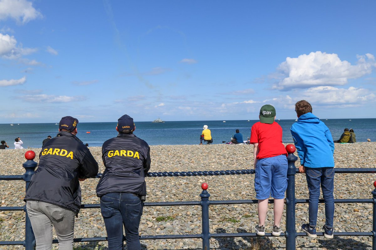 Great, safe family event today at the <a href="/BrayAirShow/">Bray Air Display</a> Thanks <a href="/GardaTraffic/">An Garda Síochána</a> for your service #garda #lovewicklow #brayairdisplay