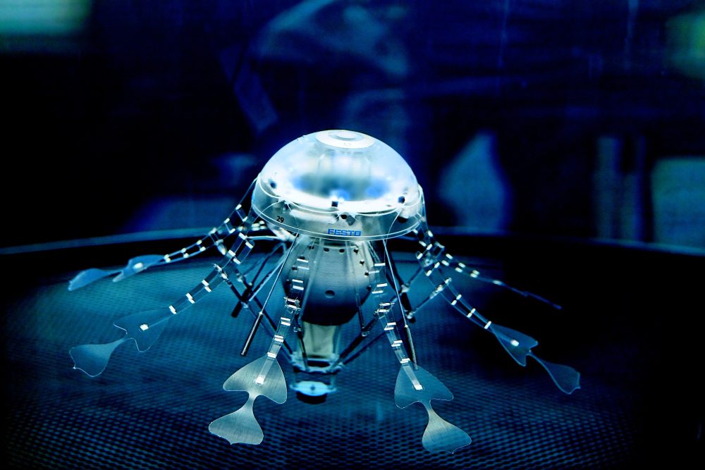 MultiplatformAI's tweet photo. Reinforcement Learning Empowers Underwater Robots in Locating and Tracking Marine Objects
#AI #artificialintelligence #collaborativeefforts #fieldtests #llm #machinelearning #marineobjects #NeuralNetworks #ReinforcementLearning #Robotics
https://t.co/FBF6fWhUWz https://t.co/1BK7b8u9pW