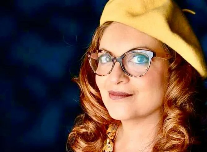 Here's my interview with <a href="/PatriciaChica/">Patricia Chica</a> on <a href="/CIUT895FM/">CIUT 89.5 FM</a> about #MontréalGirls at #FeFF2023 and the <a href="/RevueCinema/">Revue Cinema</a> in Toronto. <a href="/sashastoltz/">Sasha Stoltz</a> <a href="/lacoles/">Leslie-Ann Coles</a> <a href="/HotDocsCinema/">Hot Docs Cinema</a> 
culturalmining.com/2023/07/29/dan…